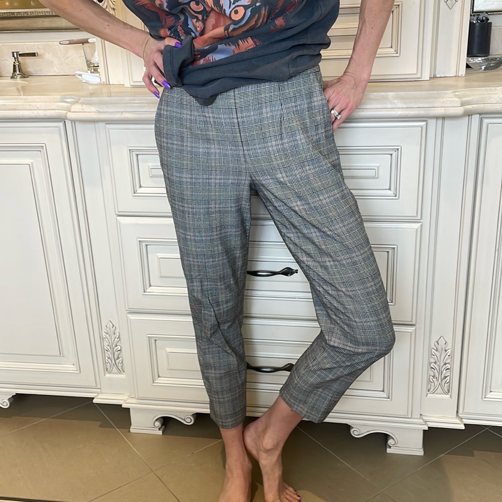 Plaid ankle length pants, mid rise